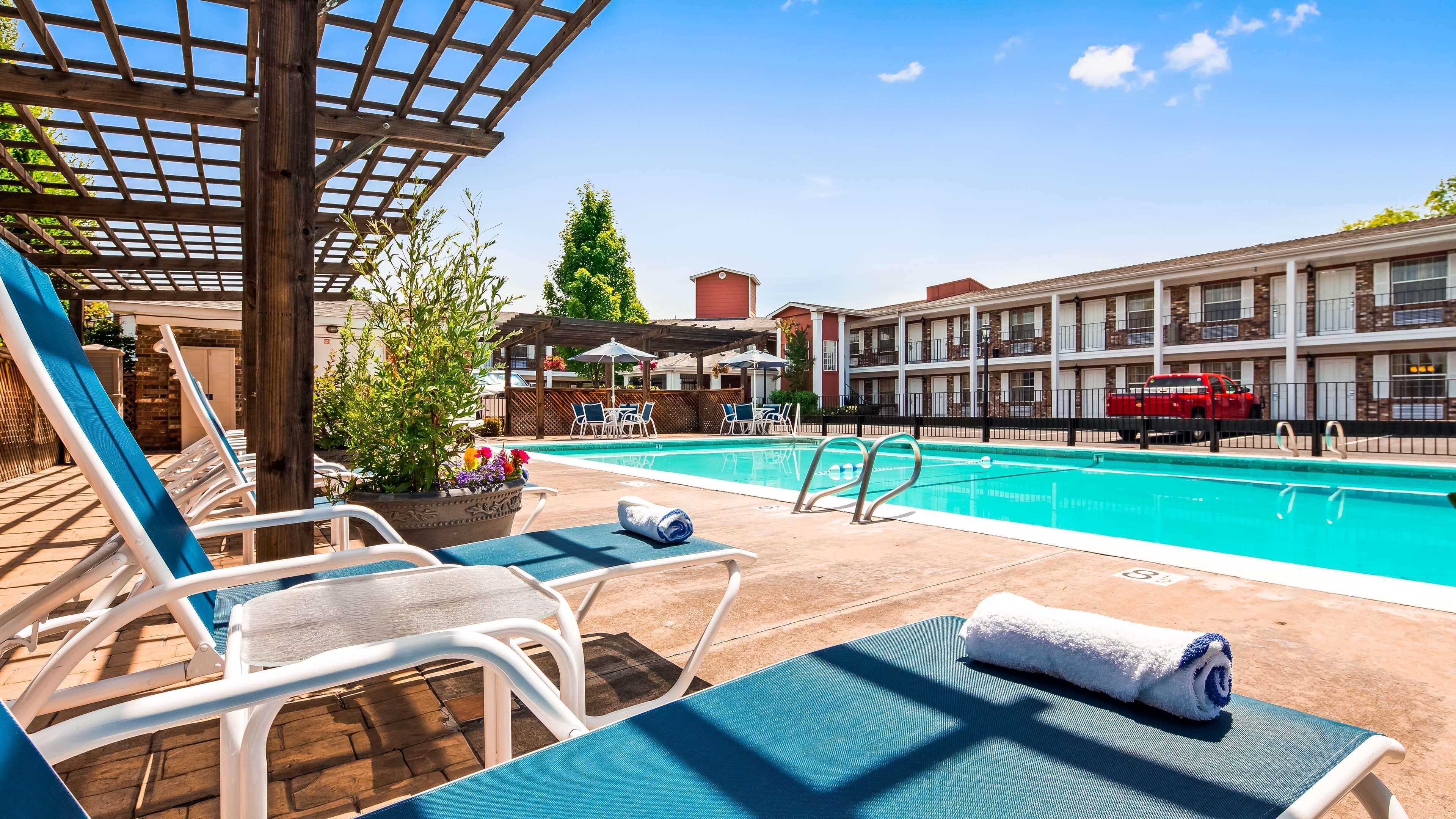 Best Western Horizon Inn Медфорд Экстерьер фото