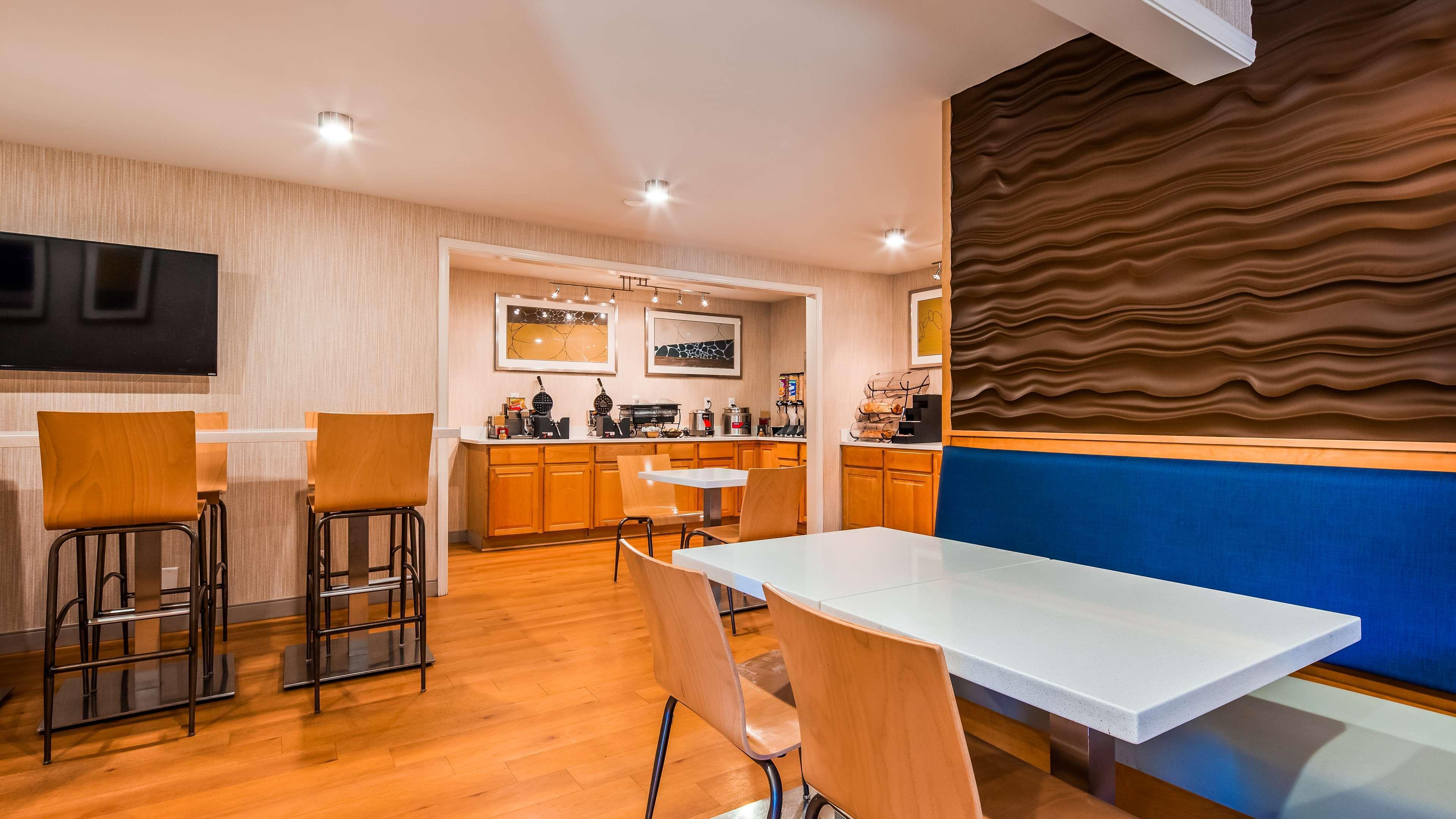 Best Western Horizon Inn Медфорд Экстерьер фото